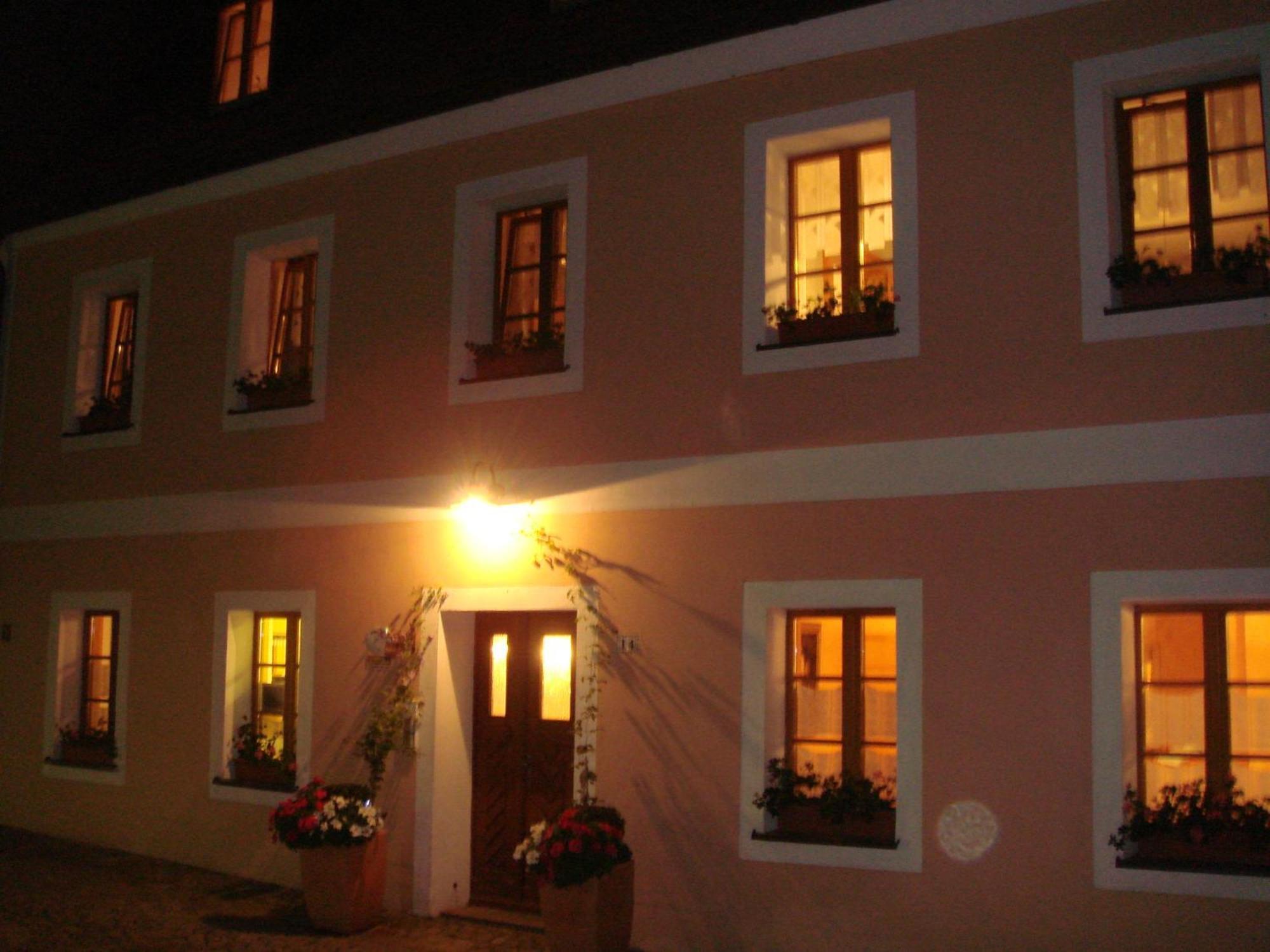 Haus Am Markt Königstein in der Oberpfalz エクステリア 写真